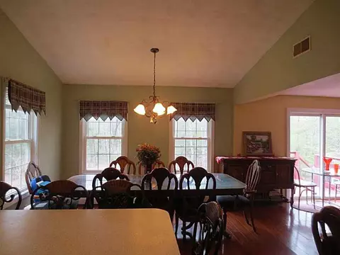 28 Spring Grove Rd, Glocester, RI 02814 photo 7