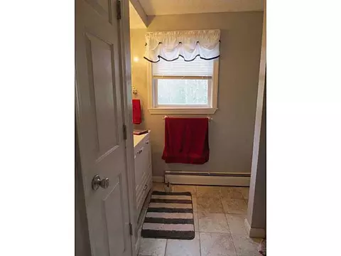 28 Spring Grove Rd, Glocester, RI 02814 photo 8