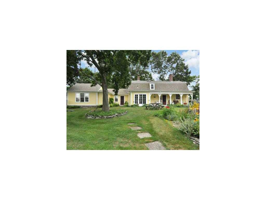 976 Buttonwoods Ave, Warwick, RI 02886 photo 7