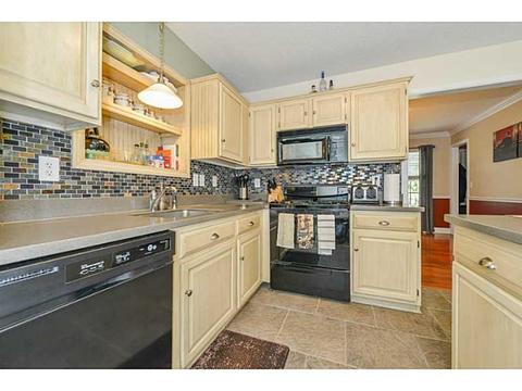 774 Cook Hill Rd, Killingly, CT 06239 photo 8