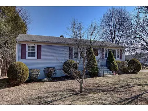 3 Circle Rd, Smithfield, RI 02917 photo 1