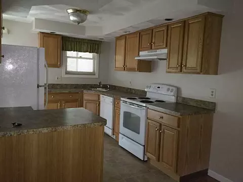 3399 Post Rd #23, Warwick, RI 02886 photo 2