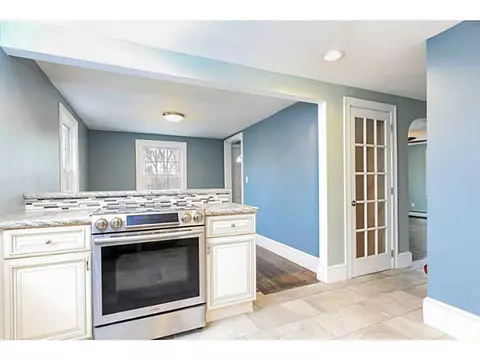 73 Arnold Rd, Coventry, RI 02816 photo 10
