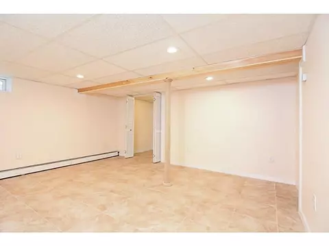 73 Arnold Rd, Coventry, RI 02816 photo 19