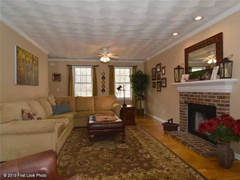 2 Christopher Rd, Westerly, RI 02891 photo 5