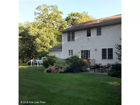 2 Christopher Rd, Westerly, RI 02891 photo 2