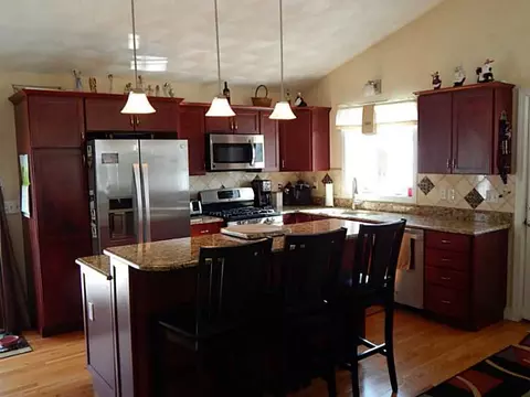307 Cass Ave, Woonsocket, RI 02895 photo 8