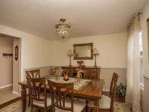 52 Wright Cir, Attleboro, MA 02703 photo 9