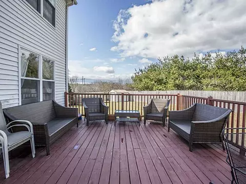 52 Wright Cir, Attleboro, MA 02703 photo 5