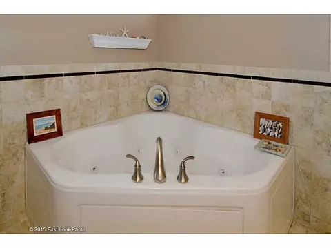 23 Franklin St #7, Westerly, RI 02891 photo 16