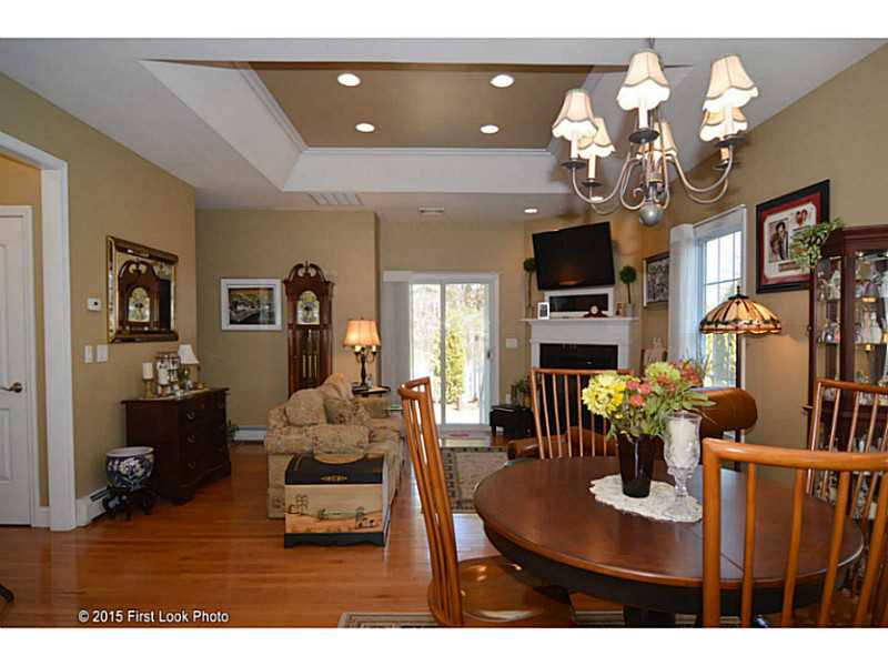 5 Daisy Ln, Coventry, RI 02816 photo 3