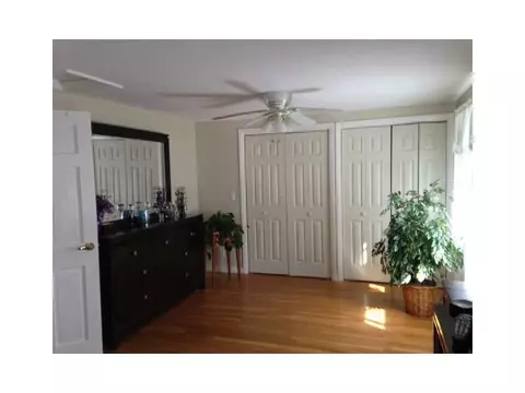 115 Baldwin Rd, Warwick, RI 02886 photo 4
