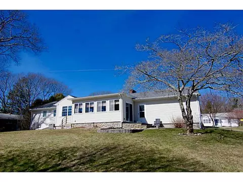 32 Edgewood Ave, Westerly, RI 02891 photo 20