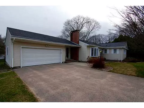32 Edgewood Ave, Westerly, RI 02891 photo 17