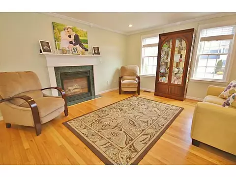 393 Congress St, Woonsocket, RI 02895 photo 5