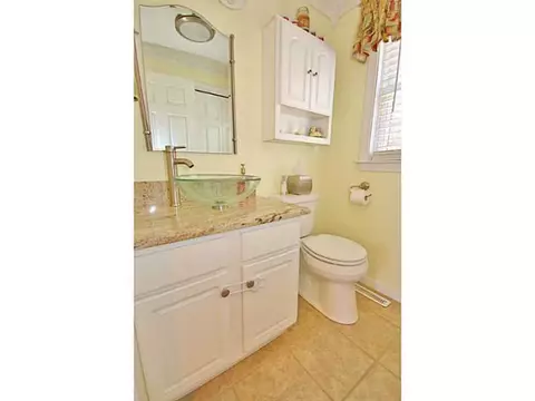 393 Congress St, Woonsocket, RI 02895 photo 14
