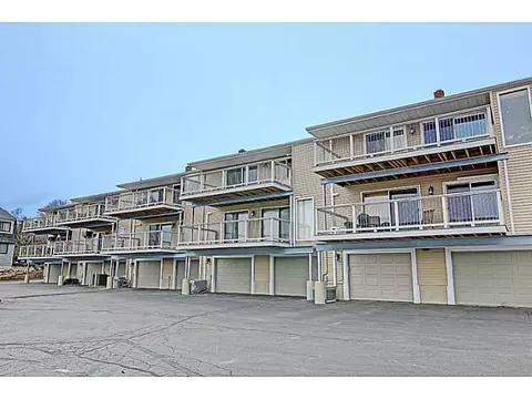 4042 Post Rd #3, Warwick, RI 02886 photo 2