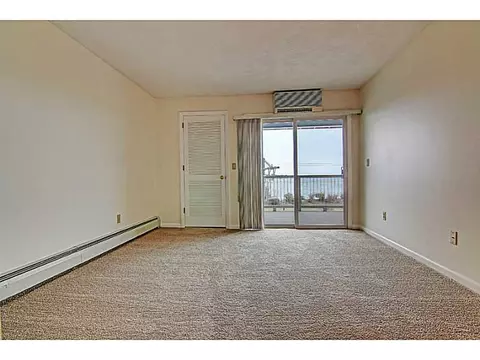 4042 Post Rd #3, Warwick, RI 02886 photo 13