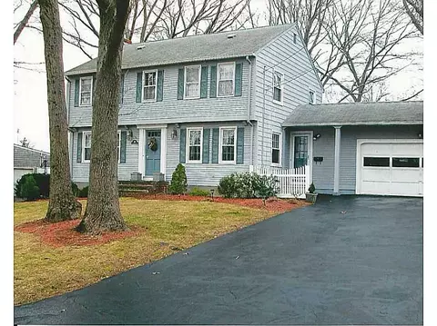 48 Timberline Rd, Warwick, RI 02886 photo 1