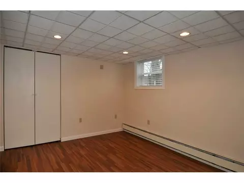 101 Newfield Ave, Warwick, RI 02888 photo 17