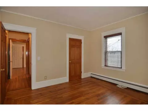 101 Newfield Ave, Warwick, RI 02888 photo 11