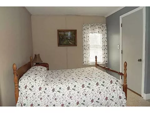 413 Winter St, Woonsocket, RI 02895 photo 11