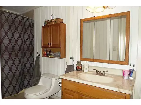413 Winter St, Woonsocket, RI 02895 photo 13