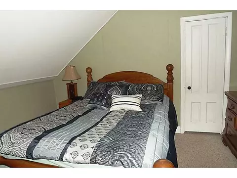 413 Winter St, Woonsocket, RI 02895 photo 8