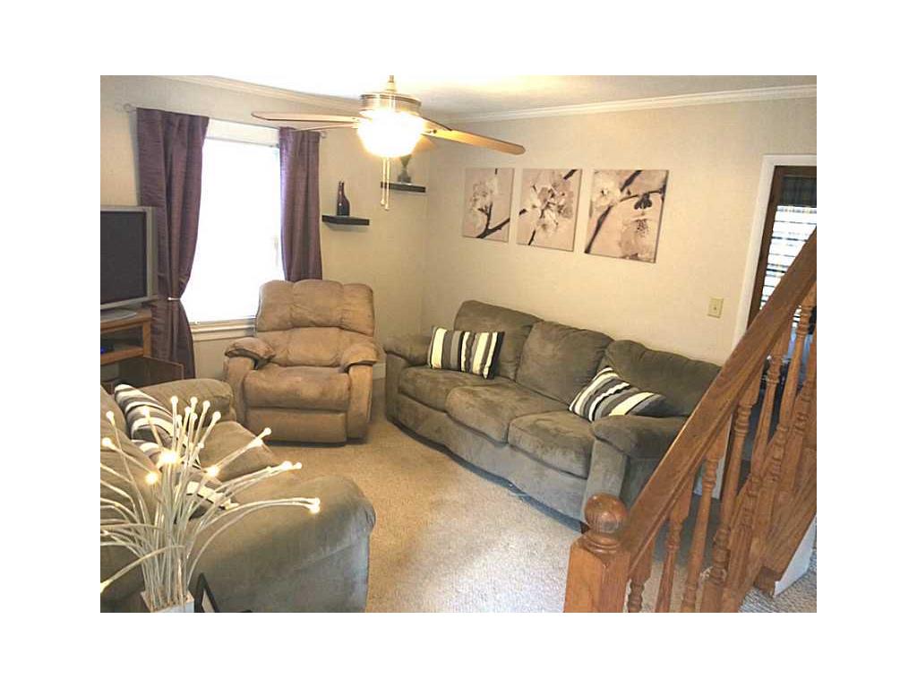 2342 Diamond Hill Rd, Woonsocket, RI 02895 photo 4