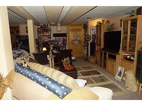 39 Beaver Ave, Warwick, RI 02889 photo 13