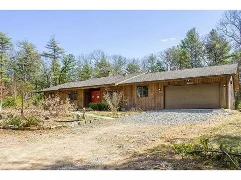 60 Widow Sweets Rd, Exeter, RI 02822 photo 1