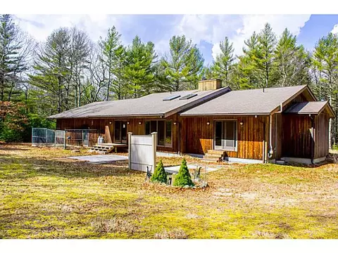 60 Widow Sweets Rd, Exeter, RI 02822 photo 4