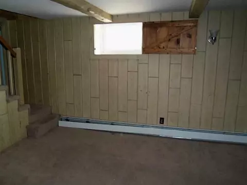 106 Napoleon St, Woonsocket, RI 02895 photo 11