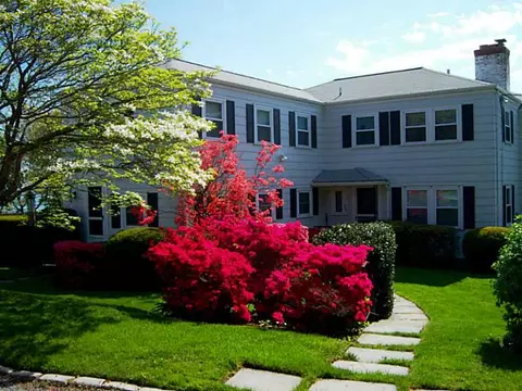 164 Beacon Ave, Warwick, RI 02889 photo 4