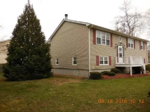 2 Jillian Ct, Warwick, RI 02889 photo 15