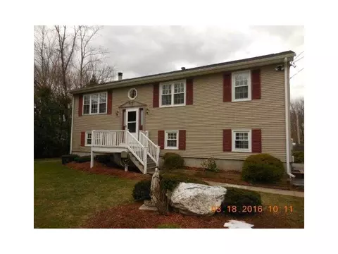 2 Jillian Ct, Warwick, RI 02889 photo 1