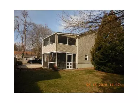 2 Jillian Ct, Warwick, RI 02889 photo 19