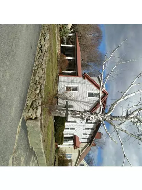7 A St, Douglas, MA 01516 photo 1