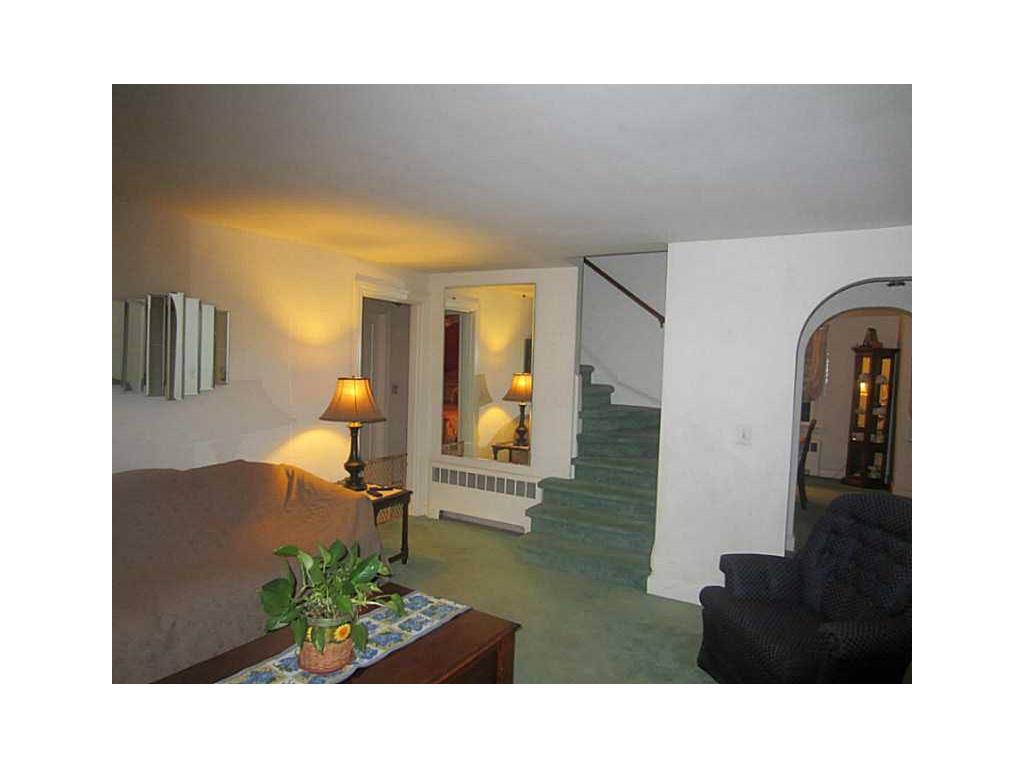 1060 Main Ave, Warwick, RI 02886 photo 3