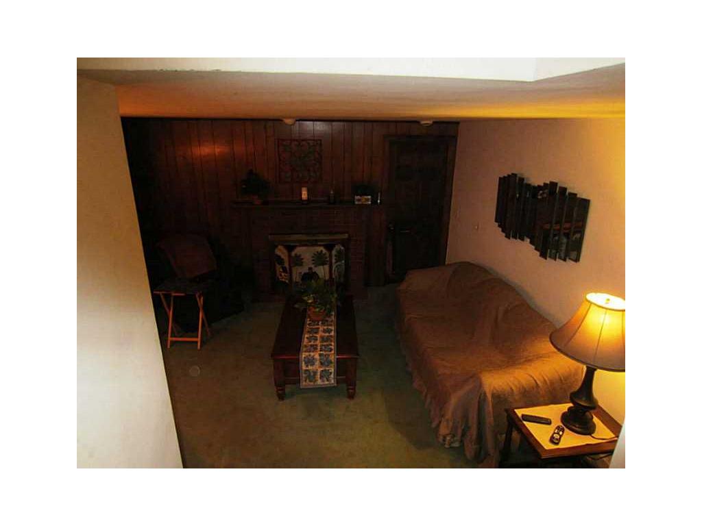 1060 Main Ave, Warwick, RI 02886 photo 21
