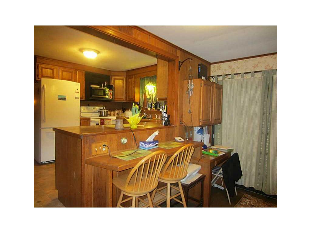 1060 Main Ave, Warwick, RI 02886 photo 12