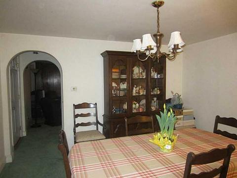 1060 Main Ave, Warwick, RI 02886 photo 8