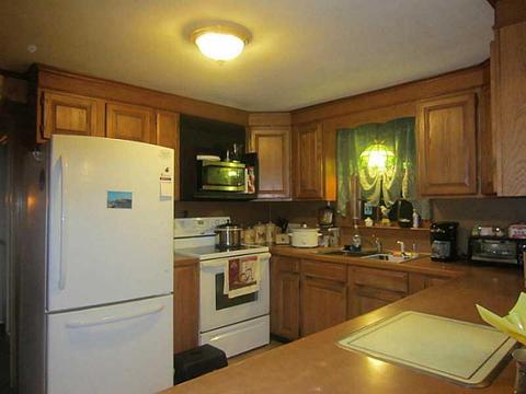 1060 Main Ave, Warwick, RI 02886 photo 10