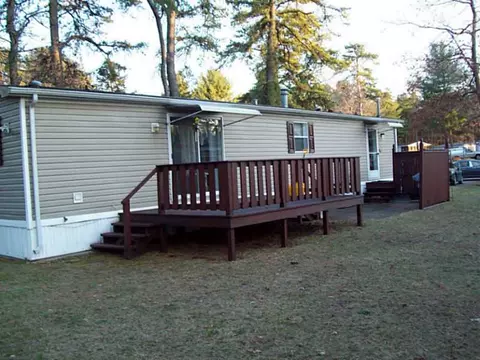 20 Sandra Cir, Coventry, RI 02816 photo 1