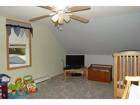 1644 Mendon Rd, Woonsocket, RI 02895 photo 13