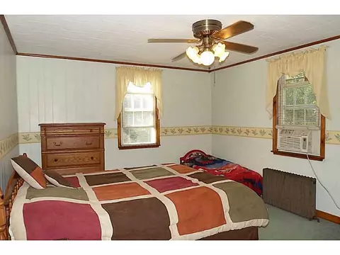 1644 Mendon Rd, Woonsocket, RI 02895 photo 9