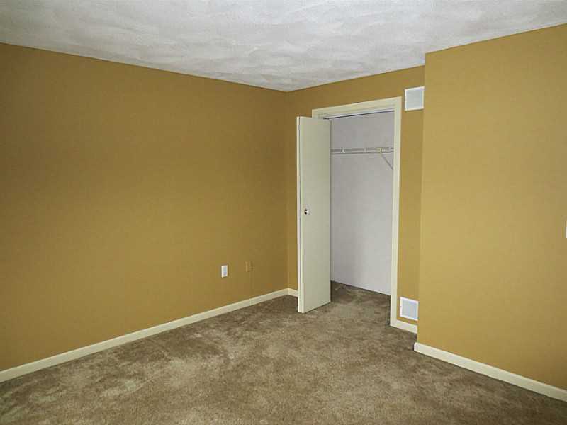 285 Scituate Ave, Cranston, RI 02921 photo 15