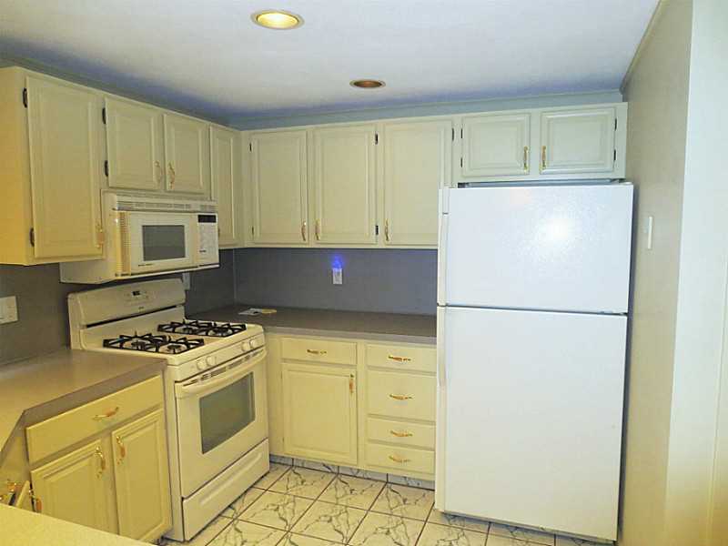 285 Scituate Ave, Cranston, RI 02921 photo 7