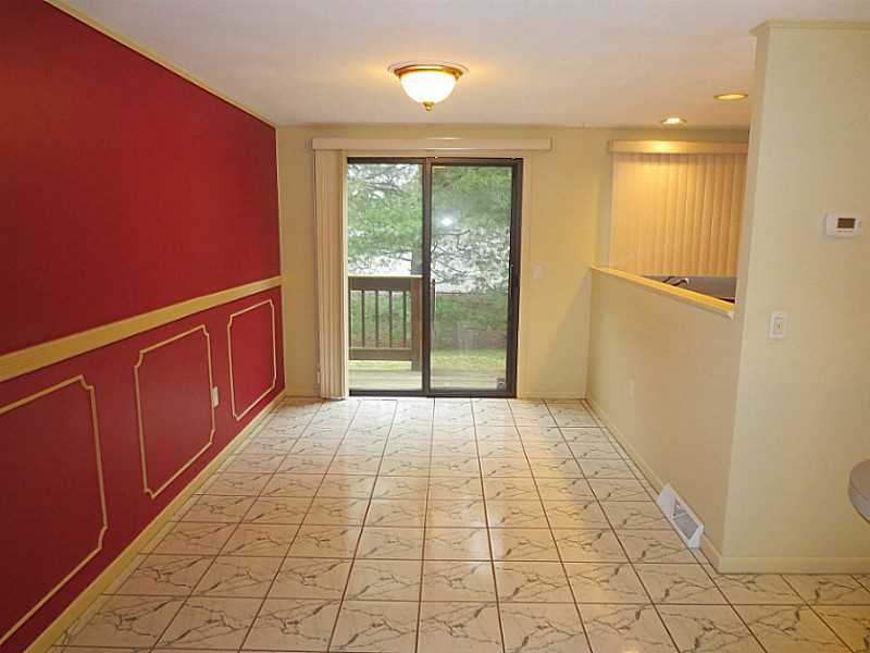 285 Scituate Ave, Cranston, RI 02921 photo 6