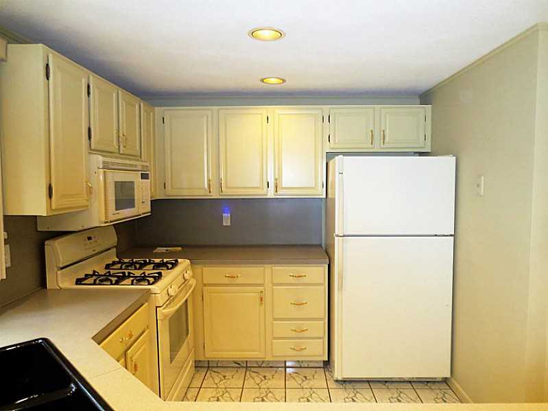 285 Scituate Ave, Cranston, RI 02921 photo 11